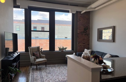 Old West Side Condo | 1BR in Heart of Downtown Ann Arbor w/Windows + Free Parking