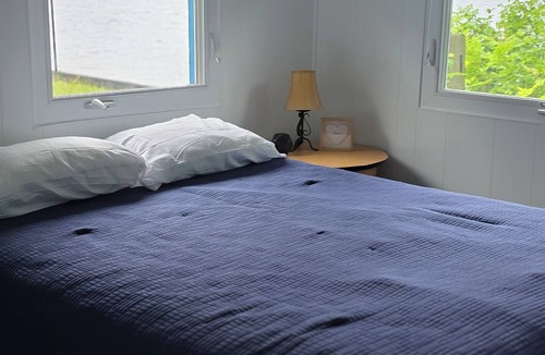 Ludington Cottage | 2-bedroom cottage # 2 in beautiful Ludington with AC and charm