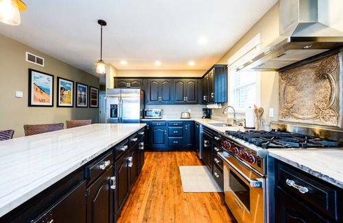 Harbert Cottage | (2027 OPEN!) Lake View Home with Private Pool and Hot Tub!