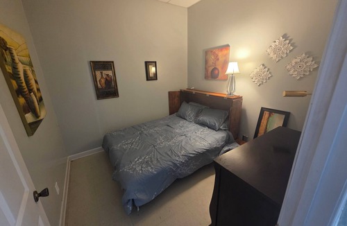 Natchez Resort | 3-bedroom resort in quaint Natchez Large Grand Room Pool Kitchenette Big Screens