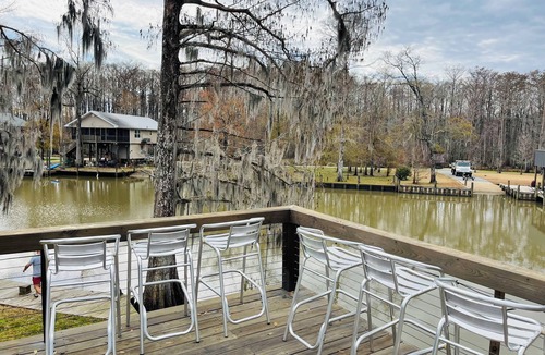 Maurepas House | 3 levels, 3 bed room spacious waterfront home is located in the Maurepas Swamp