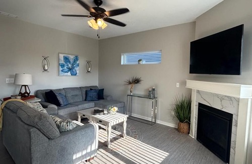 Sycamore House | 3bed 2 bath with King master Sycamore