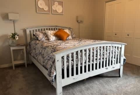 Sycamore House | 3bed 2 bath with King master Sycamore