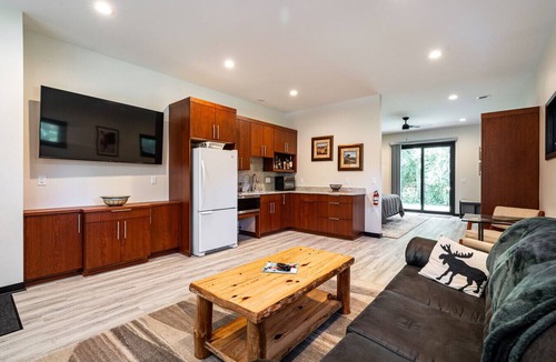 Okauchee Lake House | 4 BD/4 BA Home, Perfect for Weddings & Group Trips