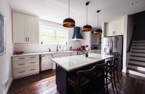 West Wing Estates House | 5 Min Walk to Beach + Game Room + Wood & Propane Fire Pits - Heatonelli Haven