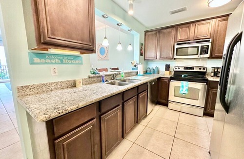Henderson Point Apartment | #612 Poolside Condo at Inn by the Sea - Sleeps 6!