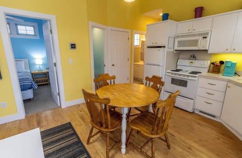 Michigan City House | A perfectly relaxing space for a vacation near the beach