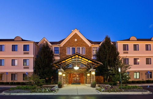 Utica Apartment | Accessible 1BR Suite w/Kitchen | Free Breakfast!