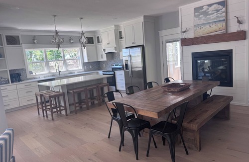 Miami Park Cottage | Amazing Lake views, semi private beach, private heated pool, hot tub & game room