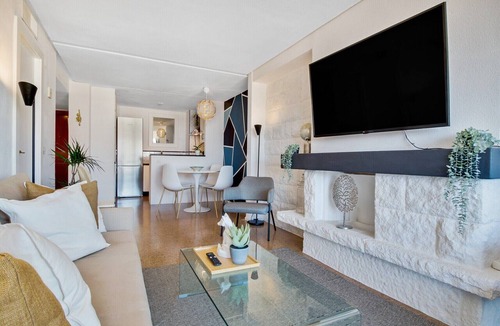 Torremolinos City Centre Apartment | Apartment in Torremolinos near the Beach