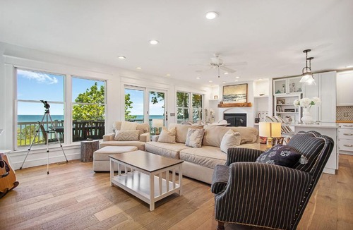 Miami Park House | Beachfront Haven - Sunset Views - Hot Tub - BBQ - Family Friendly