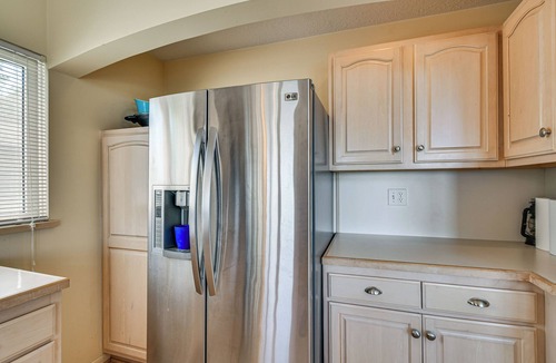 East Tawas House | Beachfront Lake Huron Home! Hike, Tube & Unwind