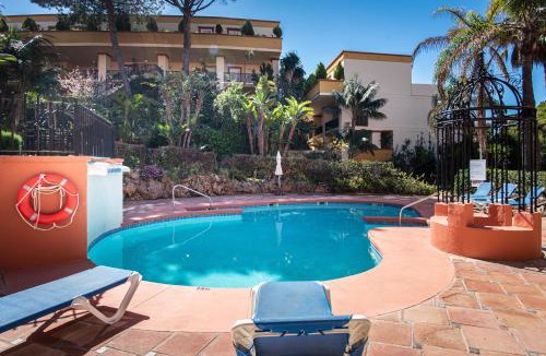 Nikki Beach Apartment | Beachside penthouse with top floor terrace and garage