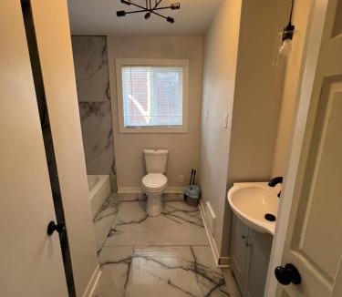 Detroit House | Beautiful 4 Bedroom Detroit Home