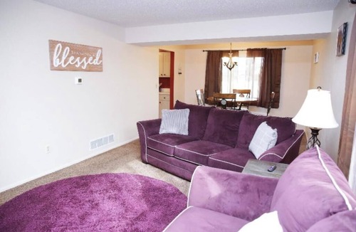 Fort Wayne Condo | Beautiful Bedroom Safe Quiet Condo