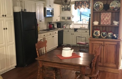 Clinton House | Beautiful home in the piny woods with fun in all directions !