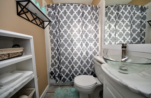 St. Charles House | Beautifully Renovated home in the heart of Historic Saint Charles