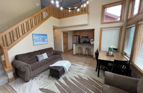 Boyne Falls Condo | BEST LOCATION ON THE MOUNTAIN True Slope Side Ski In/Ski Out to Mountain Express