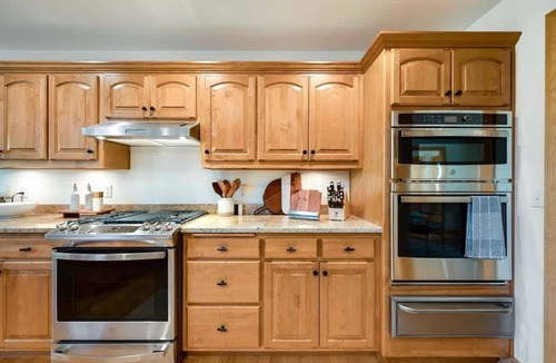 Ellison Bay House | Birch Grove · 5 Acres · Pet-Friendly Ellison Bay