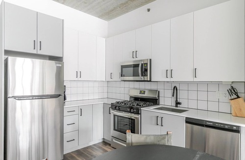 Near North Side Apartment | Blueground | Near North Side, rooftop, nr Riverwalk