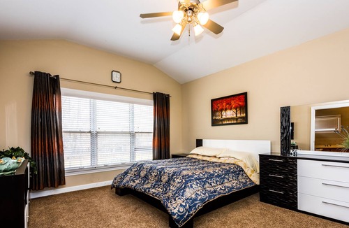 Granger House | Brand new listing! Luxury home for your ND weekend getaway!