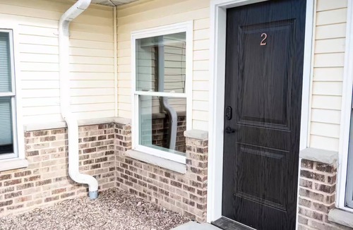 Brillion Apartment | Brillion 2‑Bedroom Suite w/Full Kitchen Near Ariens – Unit #2
