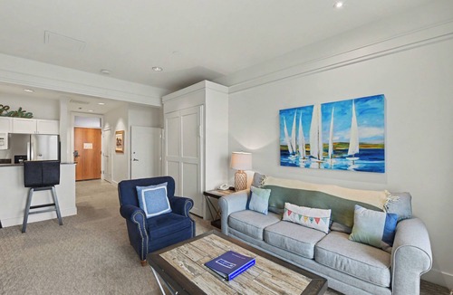 Bay Harbor Condo | Captain's Lakeview Suite 419 in Bay Harbor offers stunning views and modern comforts.