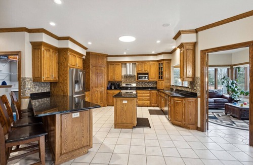 Ashwaubenon House | Castle at Castlebar- Bar/Game room- Draft Rental