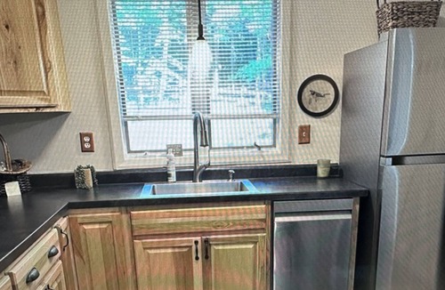 Stambaugh House | Chalet located in Ski Brule Village-Northwoods Cabin in Iron River MI