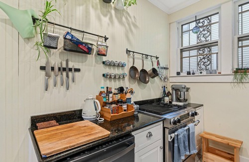 Cooper-Young Historic District House | Chantilly Century House I 1920s Gatsby's Glamour Manor