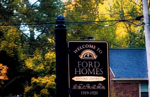 Dearborn Apartment | Charming 2-bedroom apartment near Downtown Dearborn