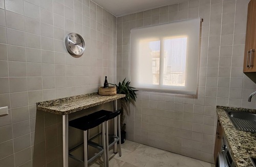 El Faro Ski Chalet | Charming 2-bedroom chalet with AC, WiFi in wonderful Málaga