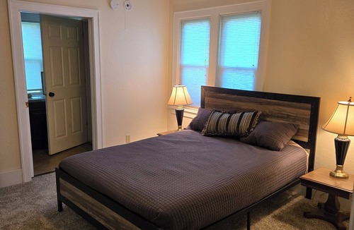 Oshkosh House | Charming 3-bedroom house on a farmette with AC and WiFi in delightful Oshkosh.