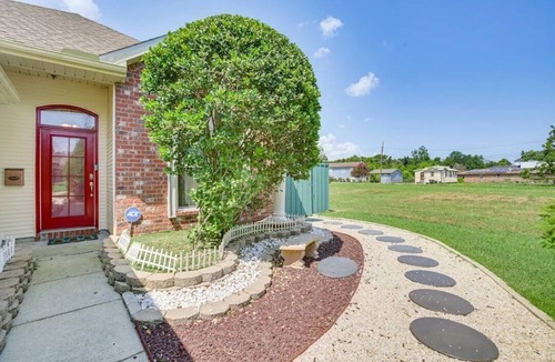 Algiers House | Charming 3-bedroom house in delightful New Orleans with AC