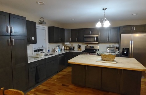 Byrnes Mill House | Charming Byrnes Mill Retreat with WiFi & Fenced Backyard.