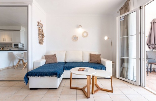 Sitio de Calahonda Ski Chalet | Charming Frontline Beach House in Calahonda – Mijas Costa CS120