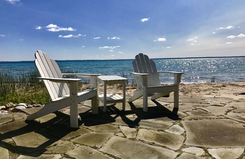 Traverse City Cabin | Charming Log Cabin and Guest House on Beautiful East Grand Traverse Bay