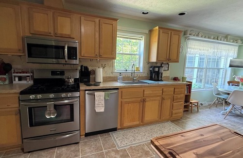 Honor House | Cheerful three bedroom on beautiful Platte River