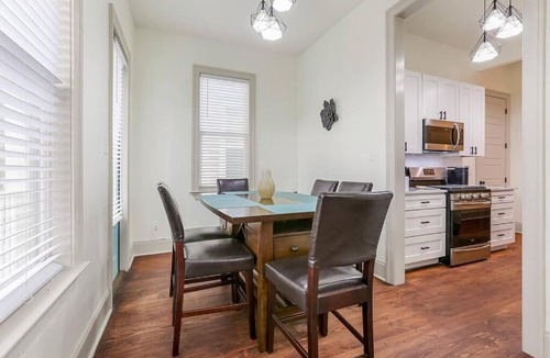 Faubourg Delassize House | Chic 3BR NOLA Retreat, Streetcar Access, Ideal for Families & Friends