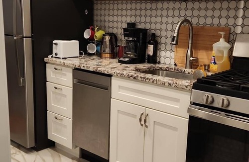 Rogers Park Apartment | Chicago Lakefront Vacation Rental · Fire Pit Patio · Loyola Beach
