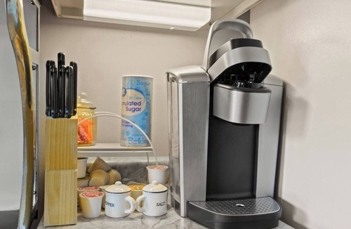 West Central Apartment | City Apartment Near Downtown | Convenient Parking