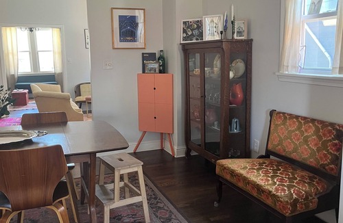 Pendleton Heights House | City Dweller - Pure Charm 3-bedroom house in Kansas City