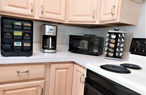 Whittaker Apartment | Clean & Serene Guest Suite/Apt 7 miles to downtown and stadium