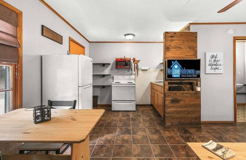 Jenkins Cabin | Clear Water Cabin · Table Rock Lakefront