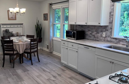 Wheeler House | Comfy 3 bedroom, family ranch neighboring the Indiana Dunes