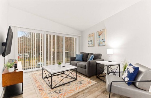 Orange Prairie Apartment | Concord C7 · Slice of the Good Life: Concord C7
