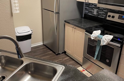 Downtown Detroit Apartment | Cozy 1-bedroom Apartment Heart Of Downtown Detroit
