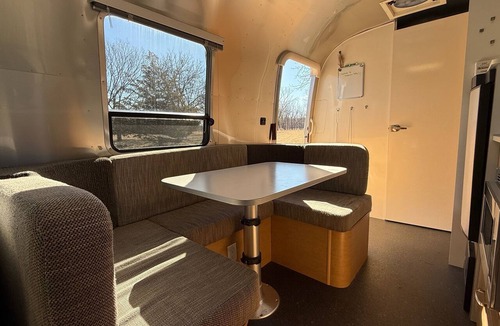 Morris House | Cozy 1-bedroom Bambi Airstream on a 56 acre farm with stream and woods.