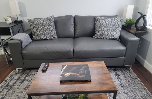 Whittaker Apartment | Cozy 1-bedroom with WiFi and AC in charming Ypsilanti