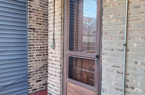 Heart of Chicago Apartment | Cozy 2-bedroom apartment in Pilsen Chicago